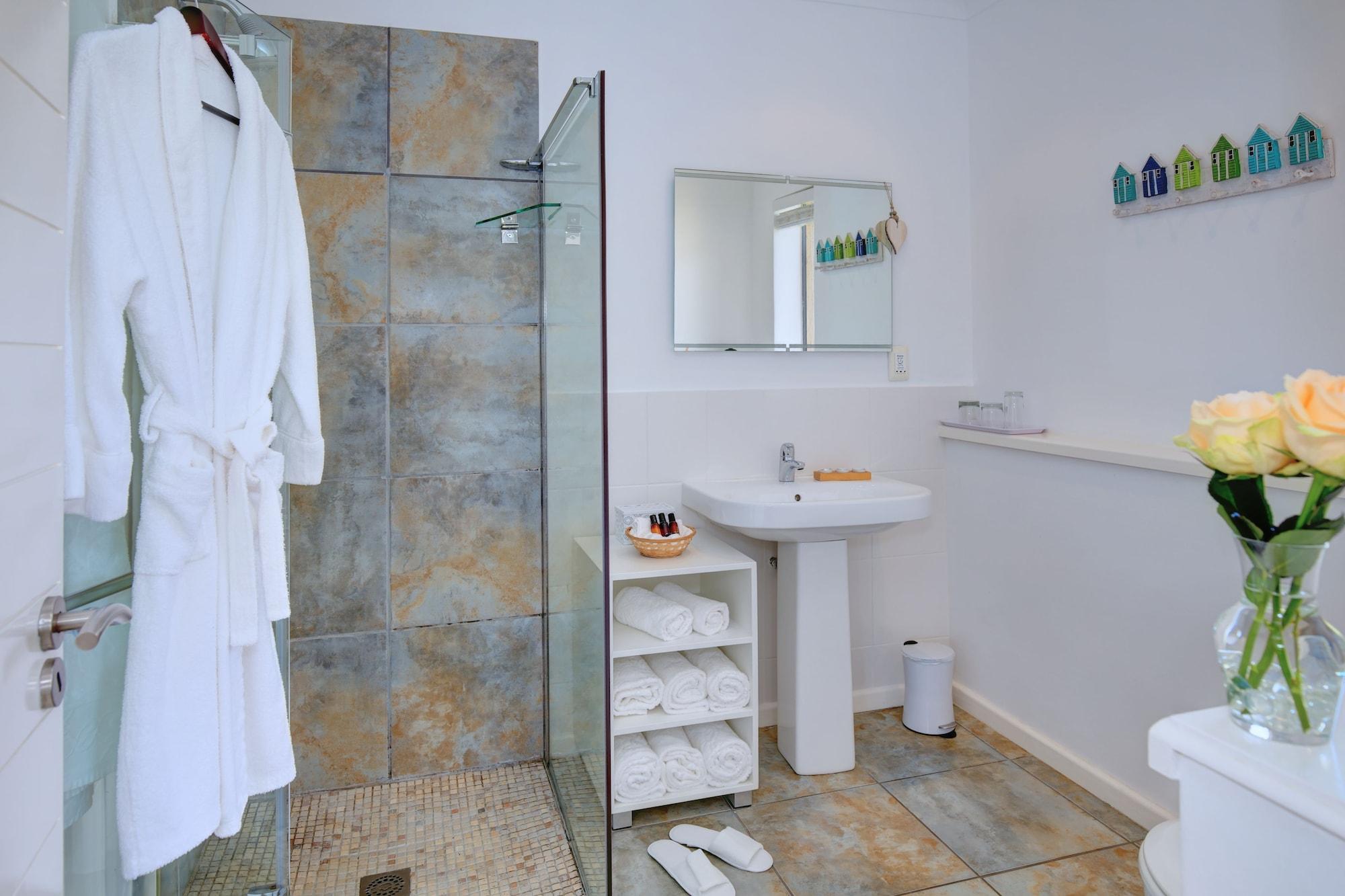 Linkside 2 Self-Catering Hotel Мозел Бей Екстериор снимка