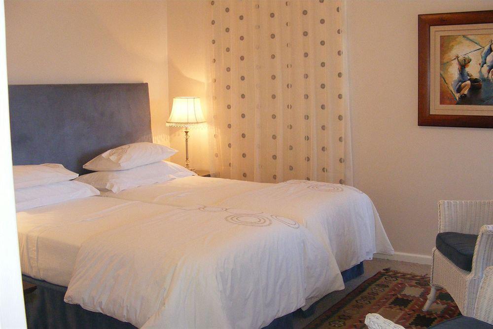 Linkside 2 Self-Catering Hotel Мозел Бей Екстериор снимка