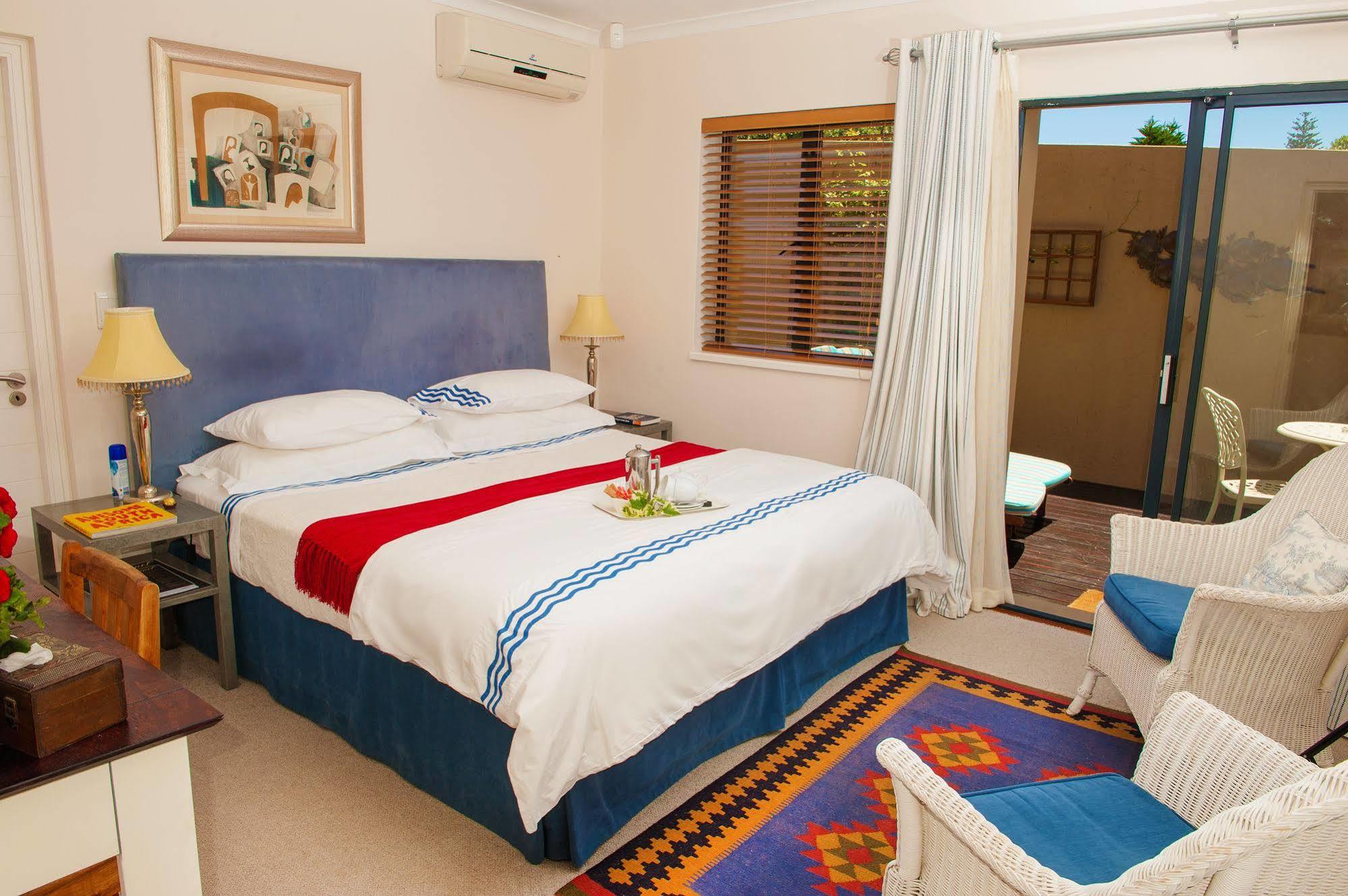 Linkside 2 Self-Catering Hotel Мозел Бей Екстериор снимка